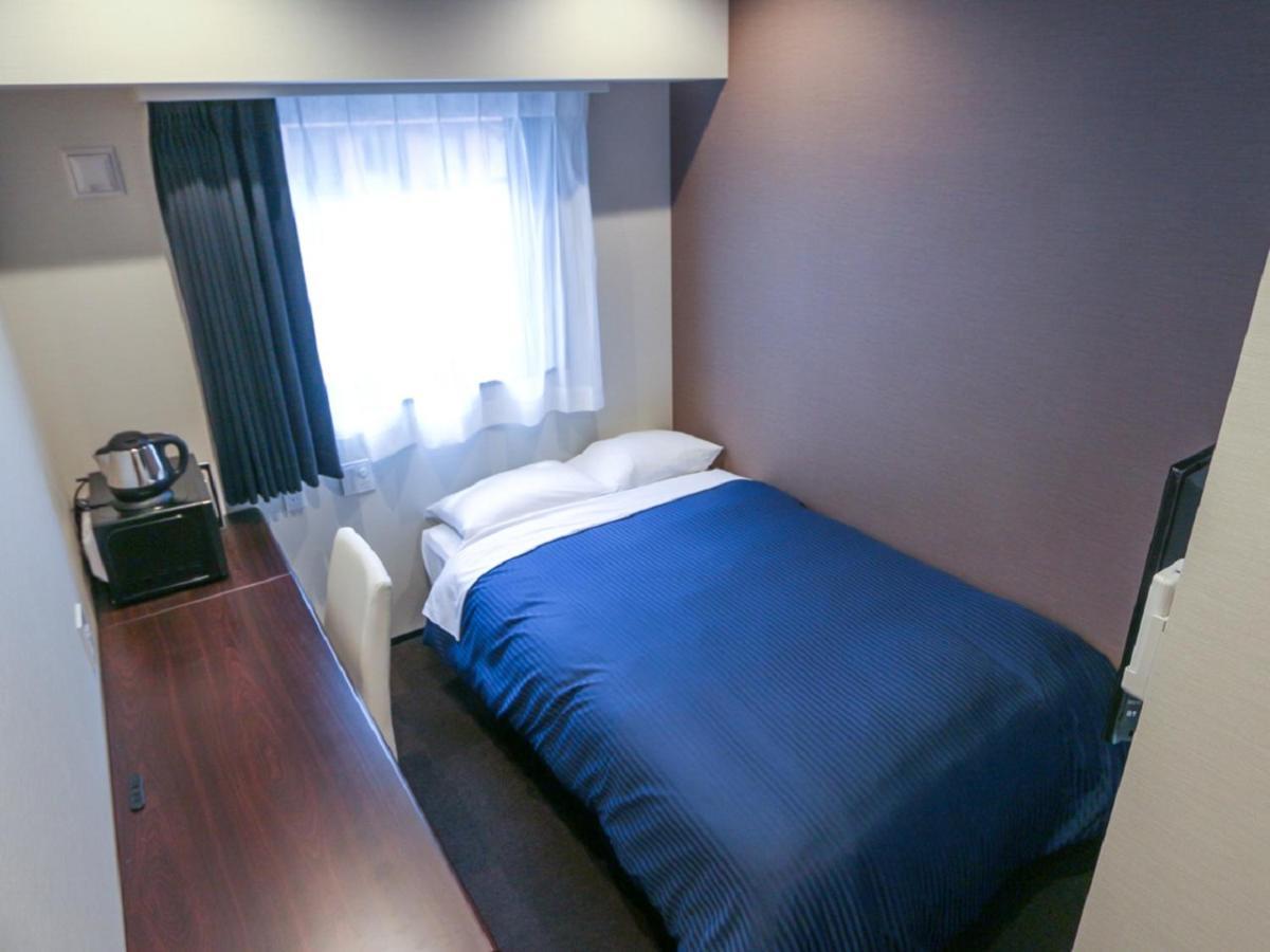 Hotel Livemax Yokohama Kannai Ekimae Kültér fotó