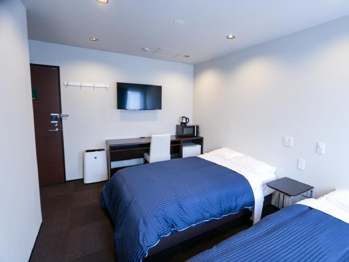 Hotel Livemax Yokohama Kannai Ekimae Kültér fotó