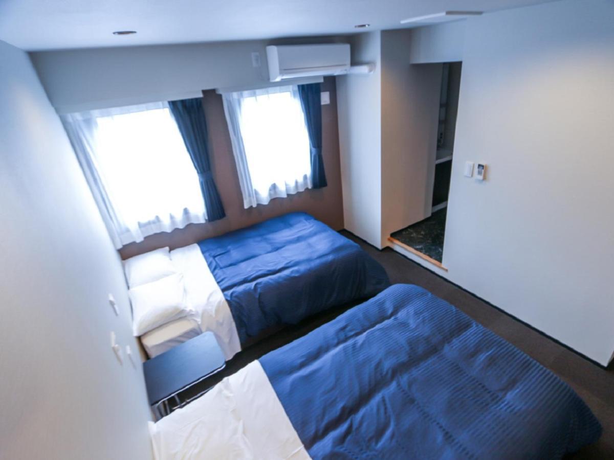 Hotel Livemax Yokohama Kannai Ekimae Kültér fotó