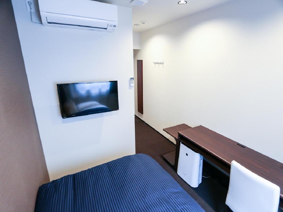Hotel Livemax Yokohama Kannai Ekimae Kültér fotó