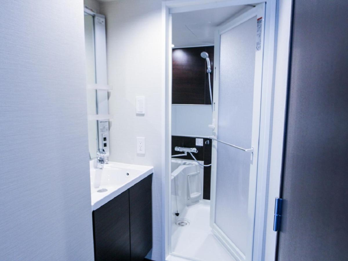 Hotel Livemax Yokohama Kannai Ekimae Kültér fotó